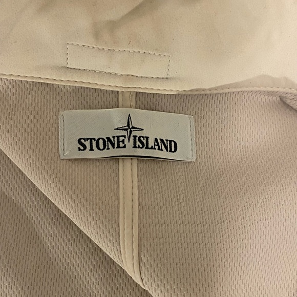 Stone Island Soft Shell R jacket - Picture 3 of 5